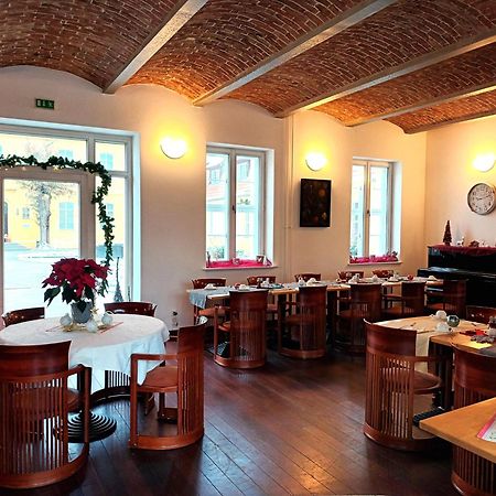 Hotel Vierseithof Luckenwalde Eksteriør bilde