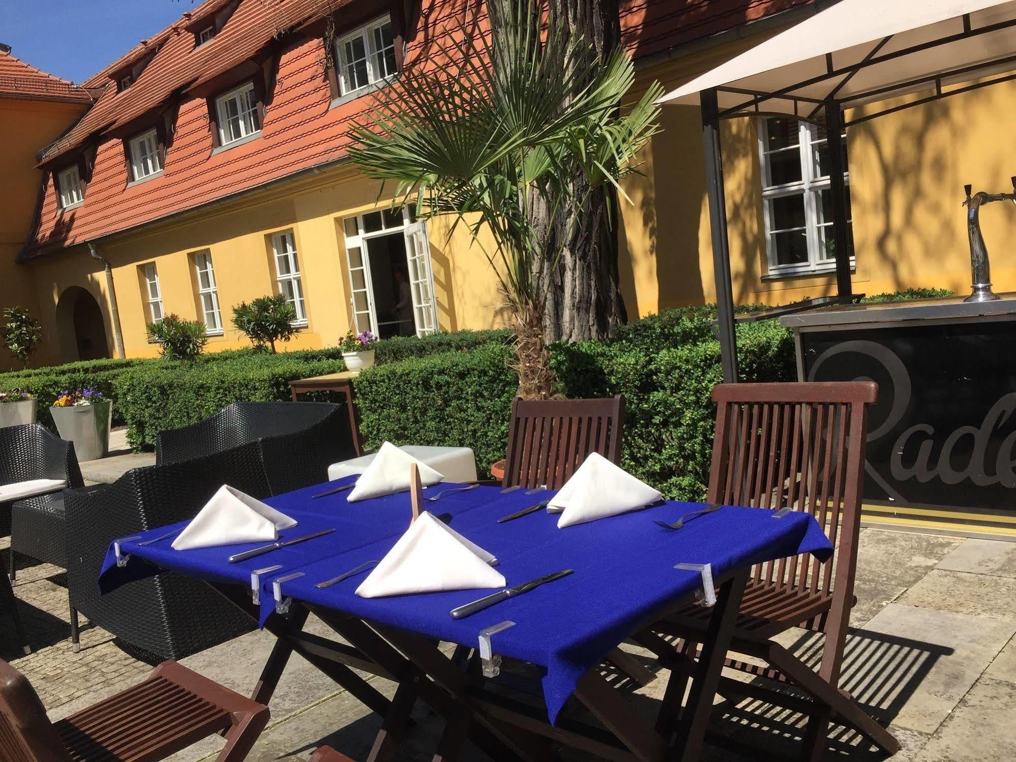 Hotel Vierseithof Luckenwalde Eksteriør bilde