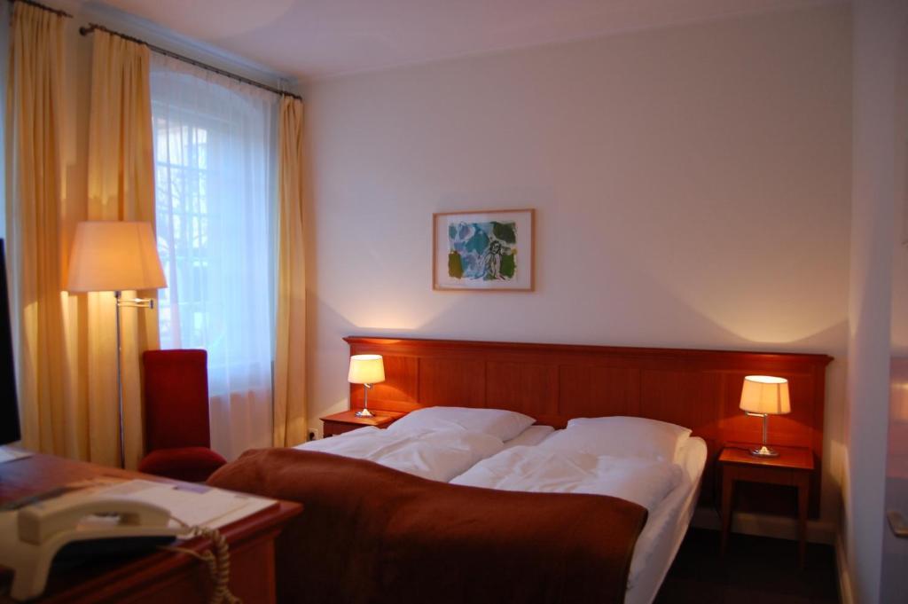 Hotel Vierseithof Luckenwalde Rom bilde