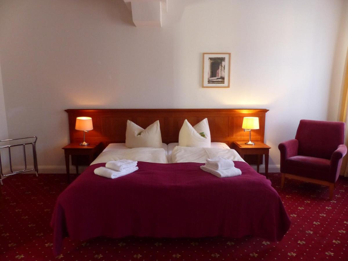 Hotel Vierseithof Luckenwalde Eksteriør bilde